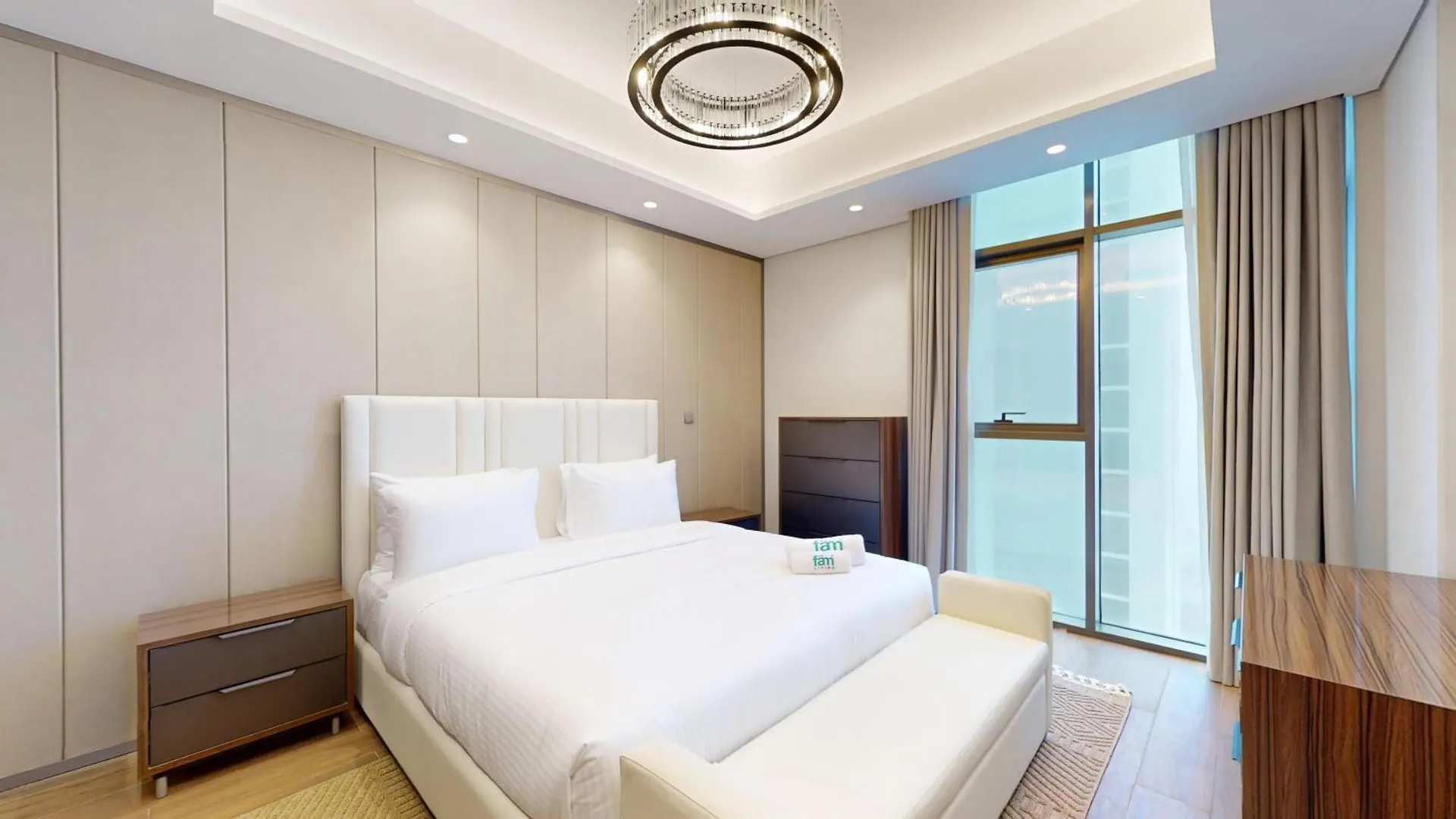 Fam Living -Modern 1-Bedroom Apartment In Nobles Tower Near Downtown Dubai United Arab Emirates
