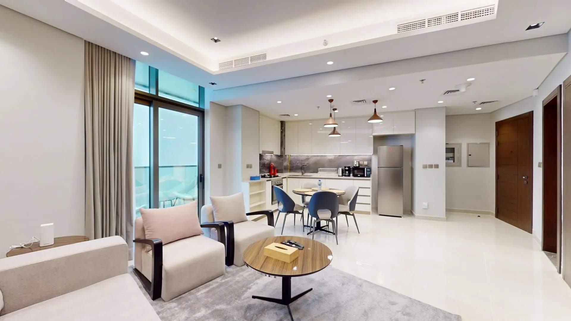 Fam Living -Modern 1-Bedroom Apartment In Nobles Tower Near Downtown Dubai