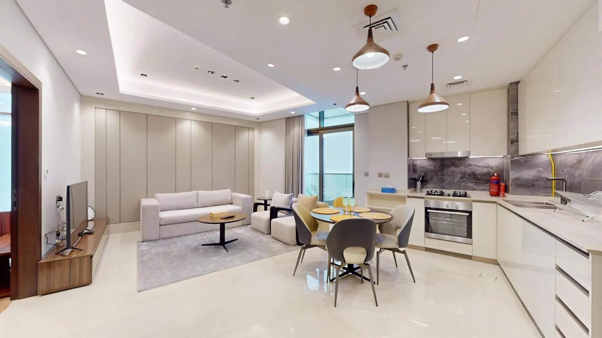 Fam Living -Modern 1-Bedroom Apartment In Nobles Tower Near Downtown Dubai
